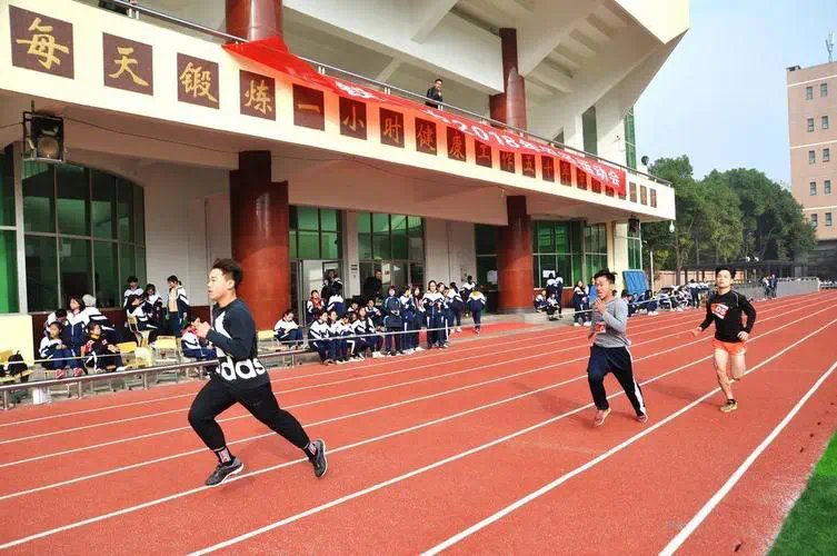 初学者男士网球拍怎么选